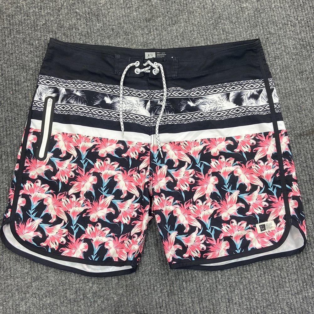 💝 Pacsun Lira Board Shorts (1399)
